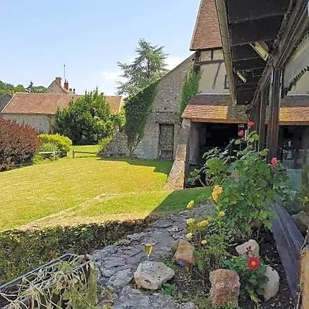 Moulin De Flagy * Avon